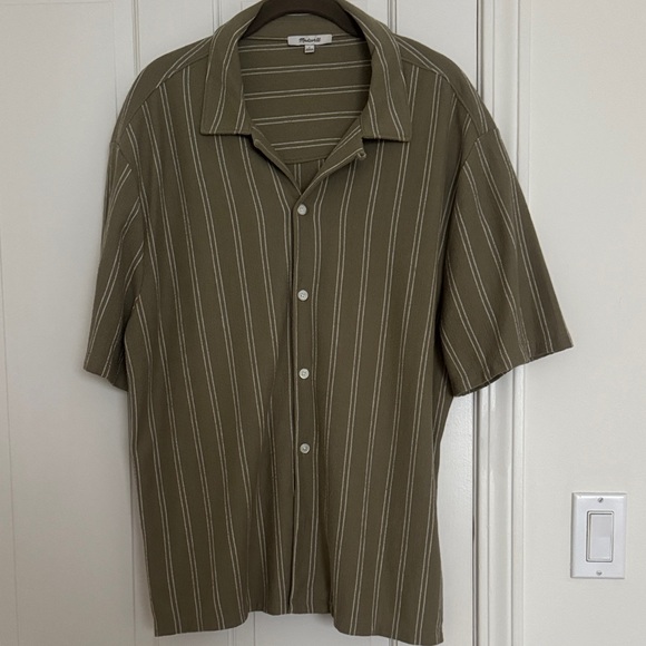 Madewell Stylish Olive Striped Men's Shirt- Large - Picture 3 of 6